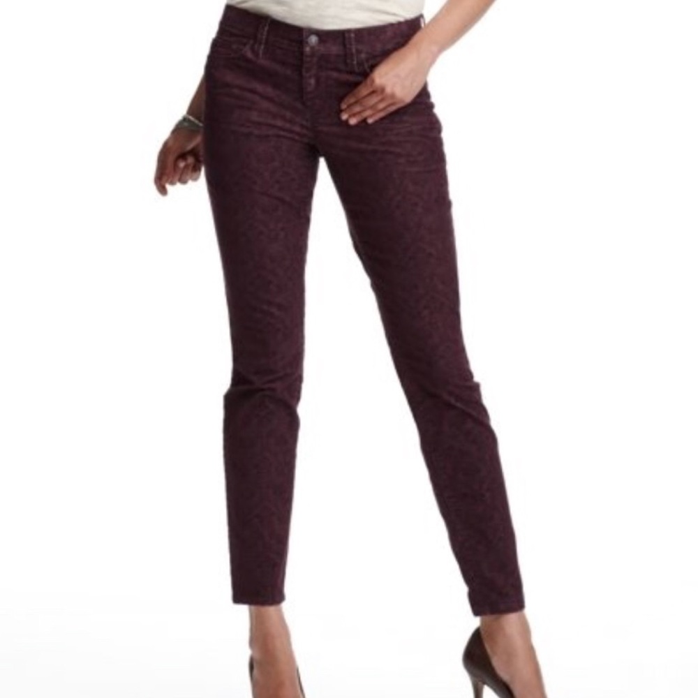 Loft | Modern Skinny Maroon Design Jeans | Size 29